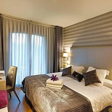 Saiaritz Hotel *
