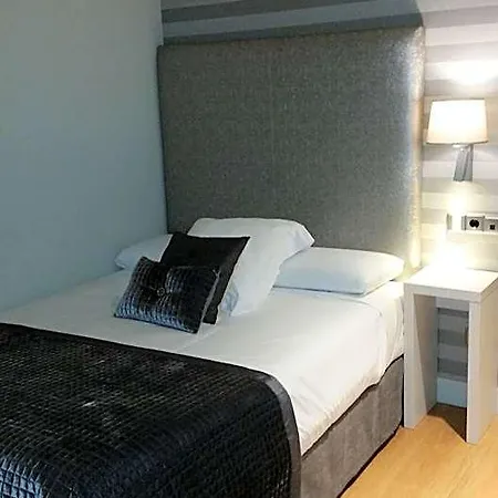 Saiaritz Hotel *