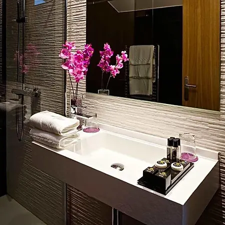Saiaritz Hotel *